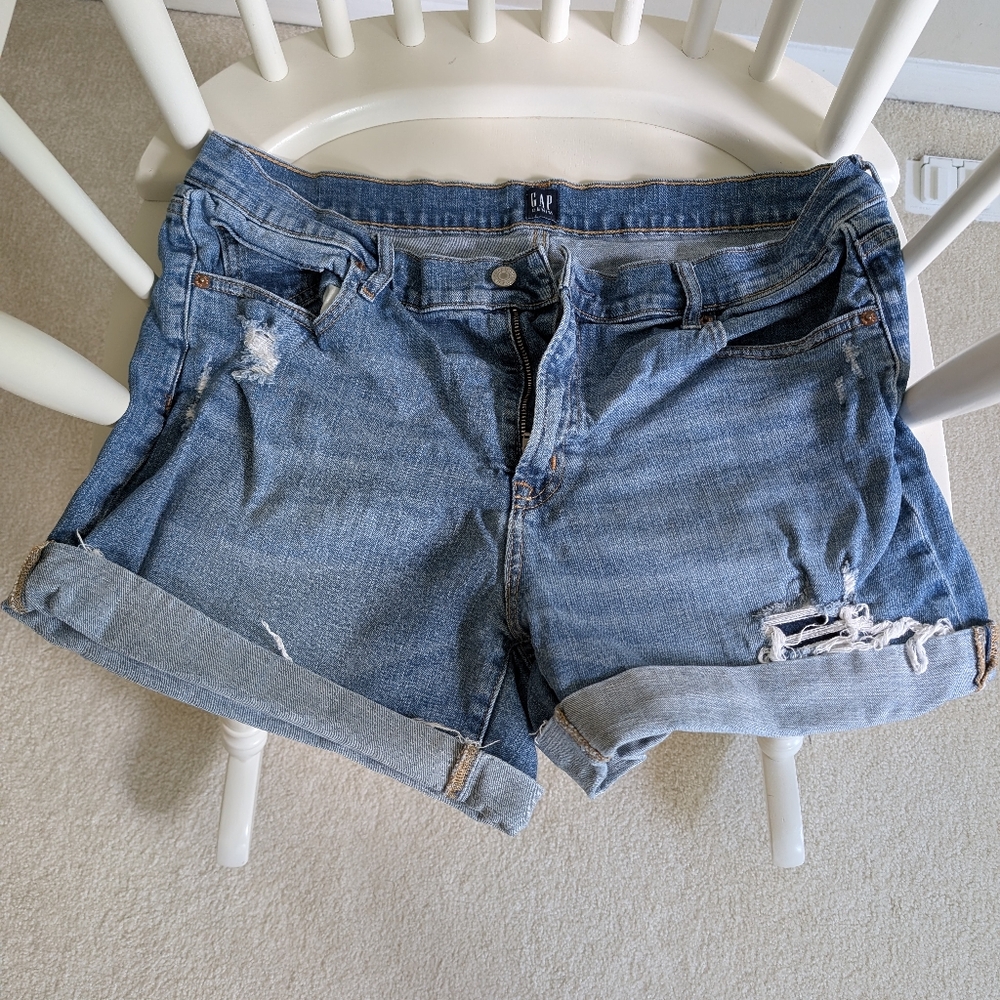 GAP 16 TALL/LONG - 5" Shorts